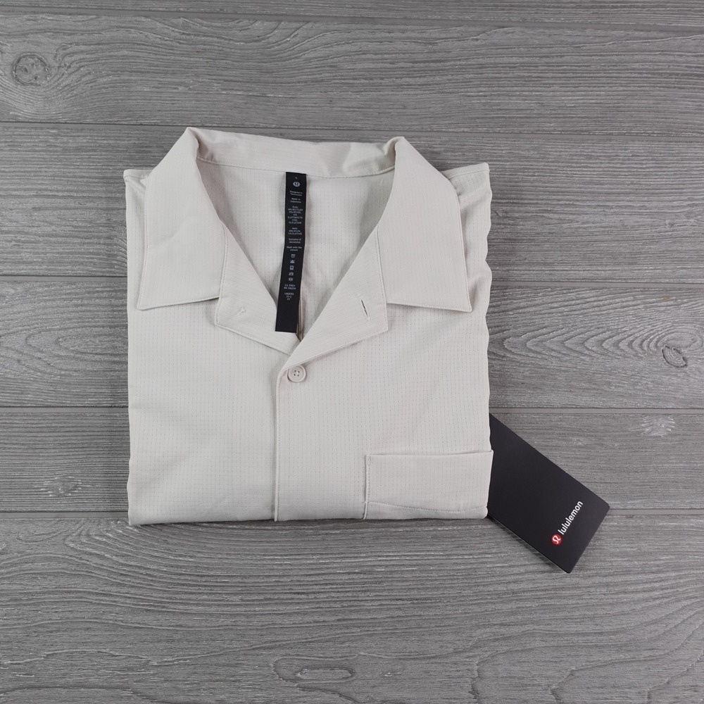 NEW Lululemon Airing Easy Camp Collar Shirt Men's Size Large Bone Breathable NWT